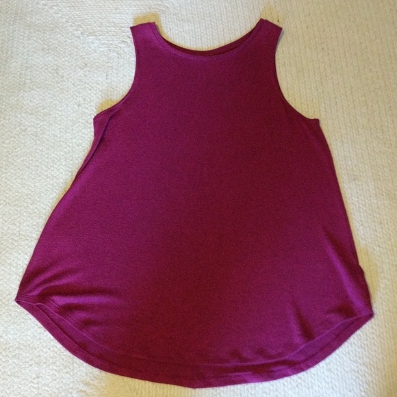 Old Navy Tops - Old Navy Luxe Swing Tank